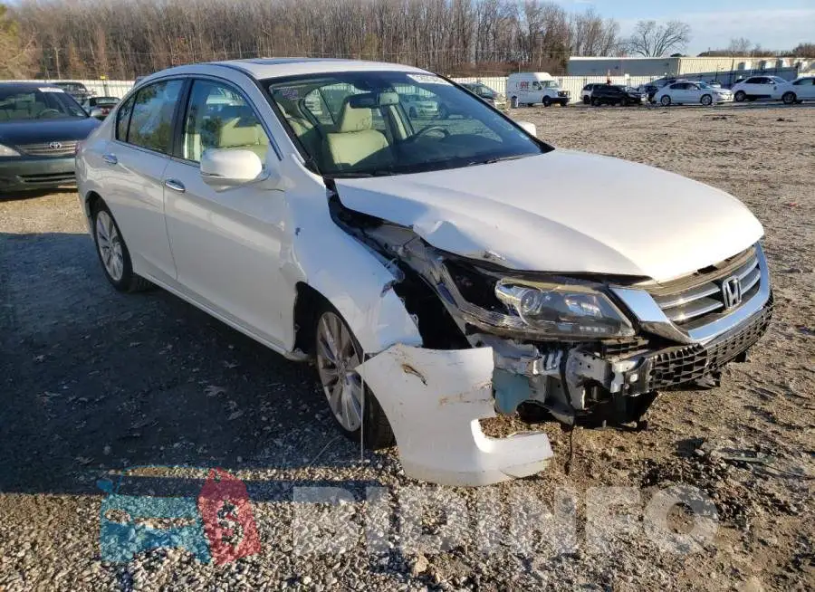 1HGCR2F85EA242667 Photo# 4