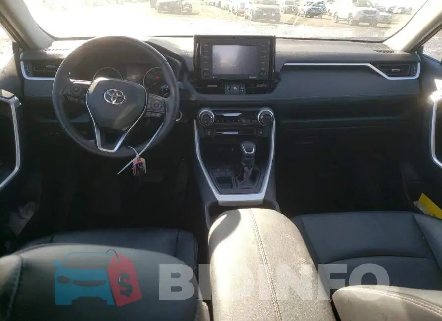 2T3C1RFV5MC105167 Photo# 8
