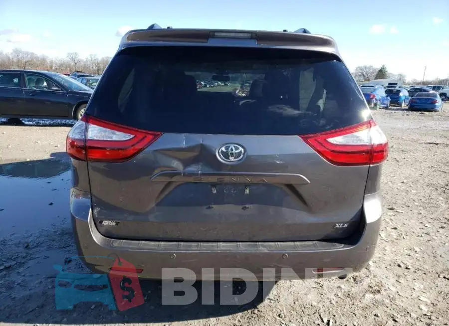 5TDYK3DCXGS743744 Photo# 6