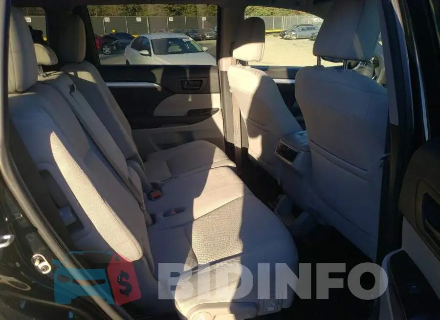 5TDZZRFH5JS247303 Photo# 6