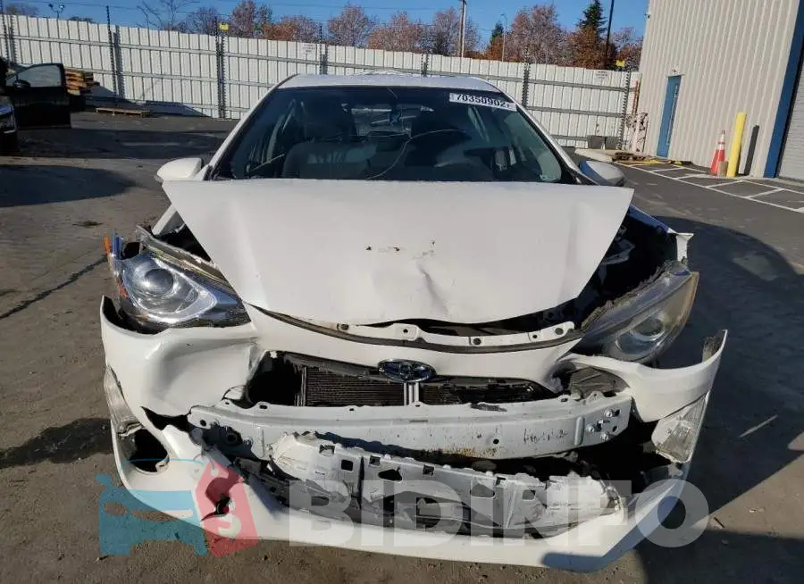 JTDKDTB35F1090786 Photo# 5