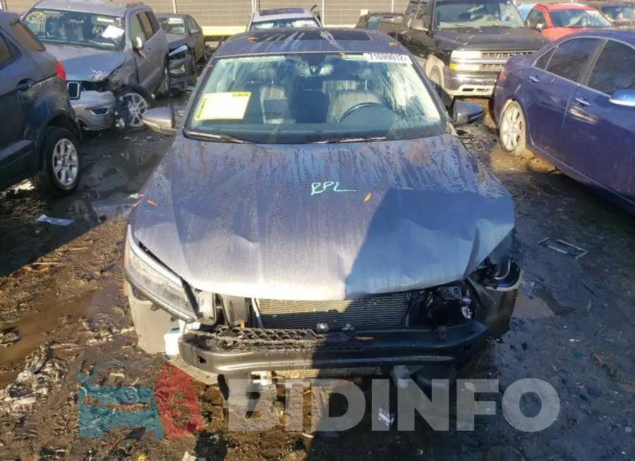 1VWGT7A3XHC084634 Photo# 5