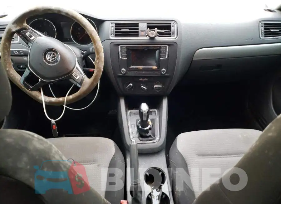 3VW2B7AJ2JM254405 Photo# 8