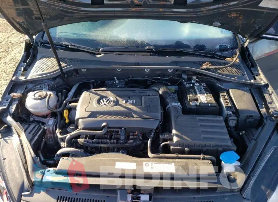 3VW5T7AUXKM004612 Photo# 11