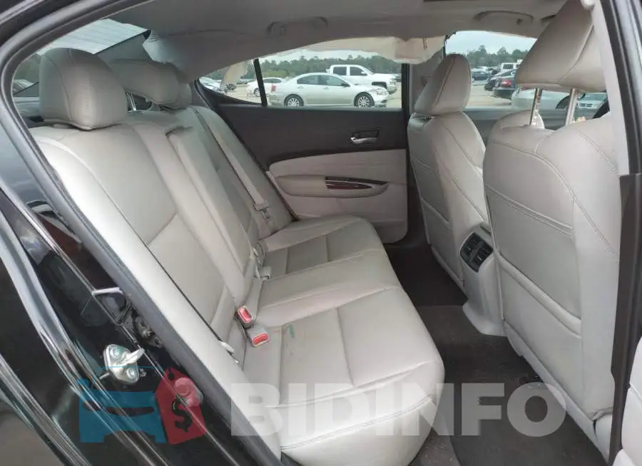 19UUB2F36FA011873 Photo# 10