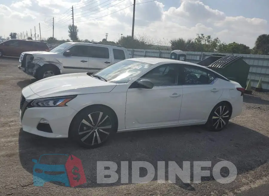 1N4BL4CV6NN300043 Photo# 1
