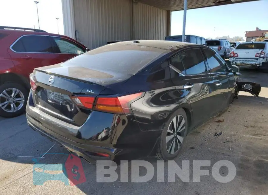 1N4BL4EV7KC188311 Photo# 4