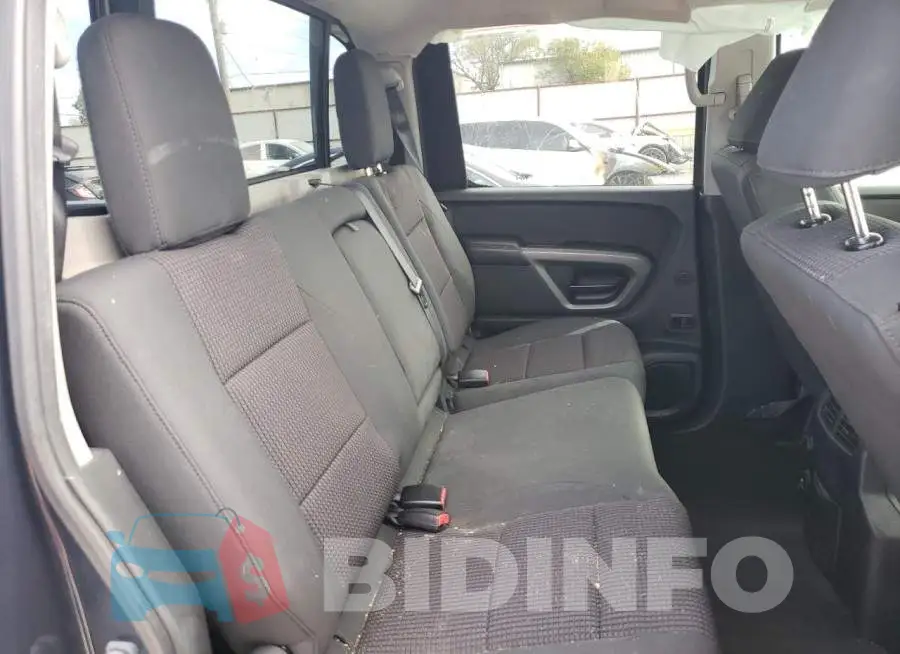 1N6AA0EC2FN503252 Photo# 10