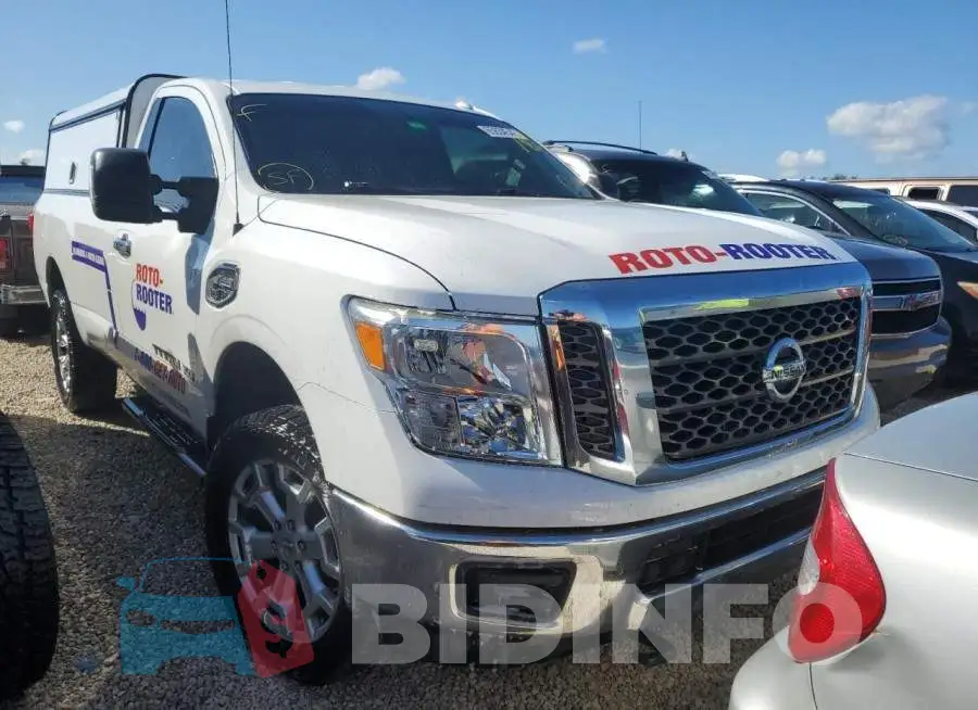 1N6BA1RP2HN524175 Photo# 1