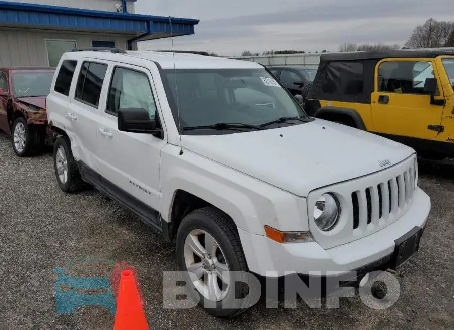 1C4NJRBB2ED623447 Photo# 4