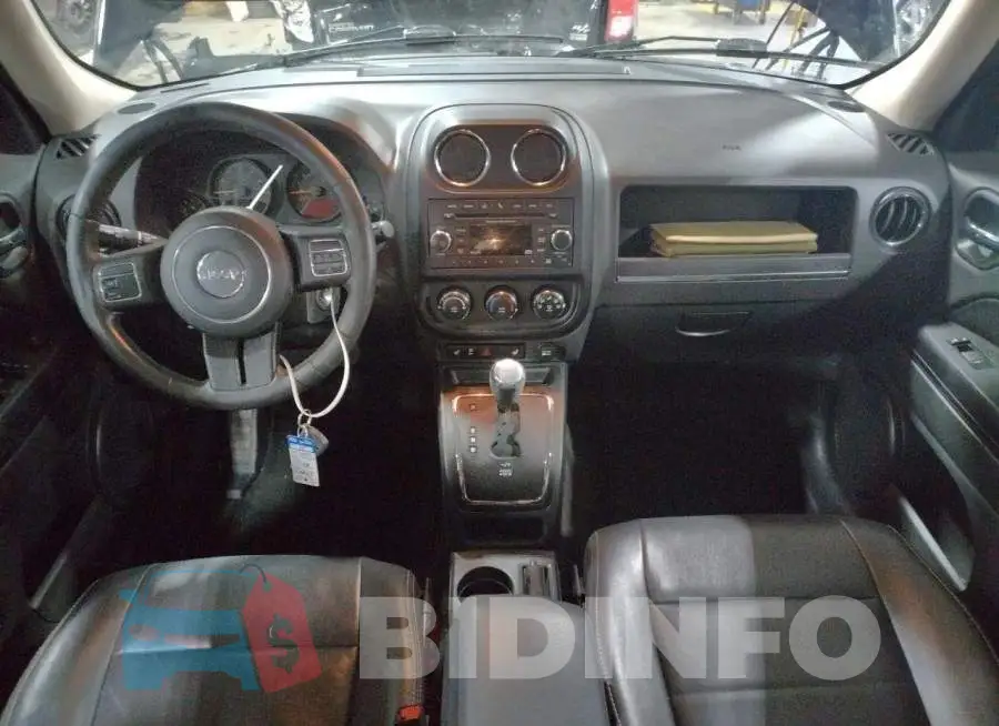1C4NJRFB3FD168619 Photo# 8