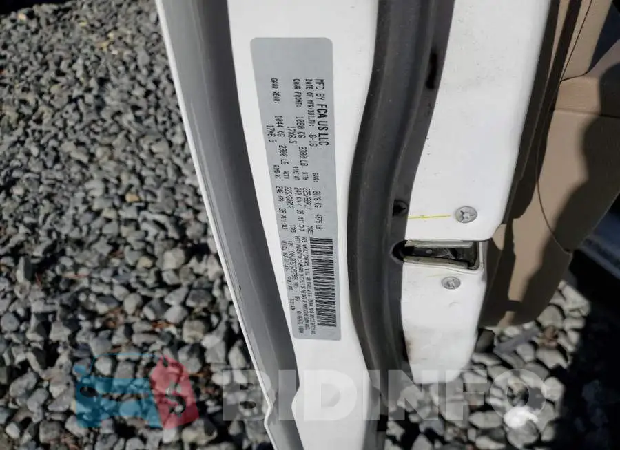 1C4NJRFB7GD767959 Photo# 12