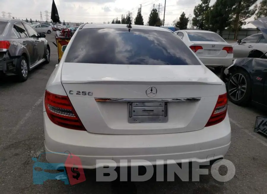WDDGF4HB4EG240263 Photo# 6
