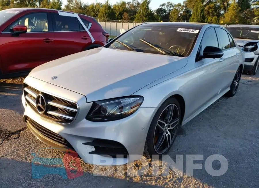 WDDZF4JB2KA619232 Photo# 2