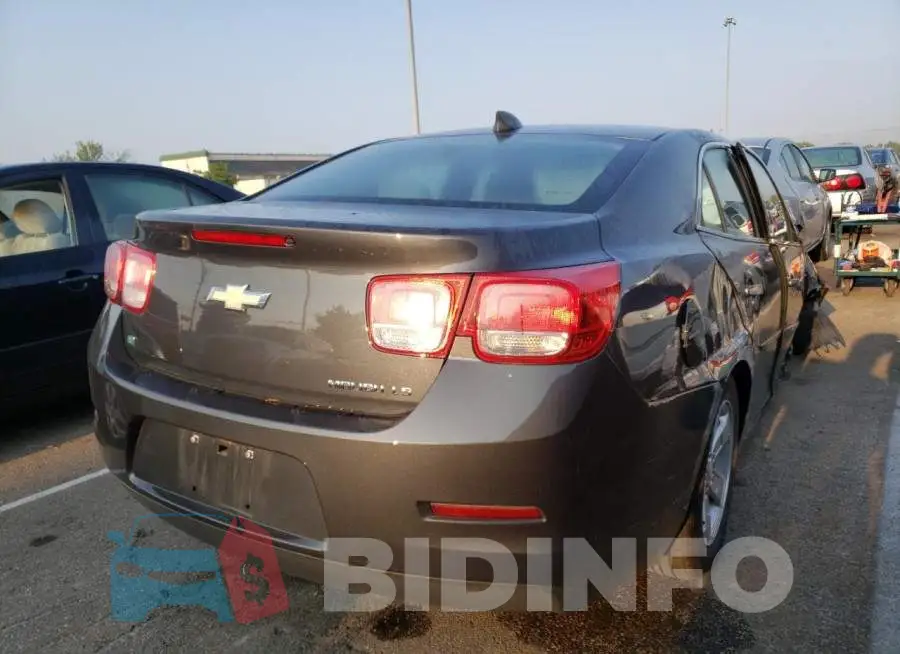 1G11B5SLXFF152563 Photo# 4