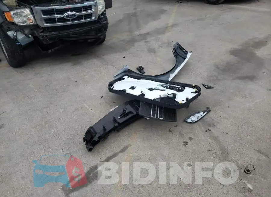 1G1FB1RX9P0101941 Photo# 12