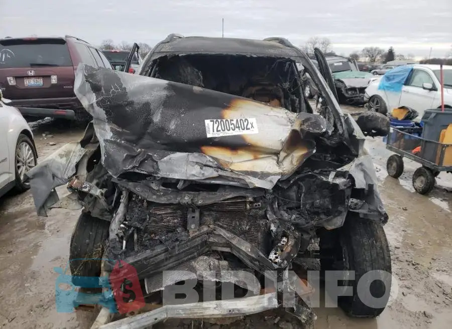 3GNCJTSB9FL174128 Photo# 5
