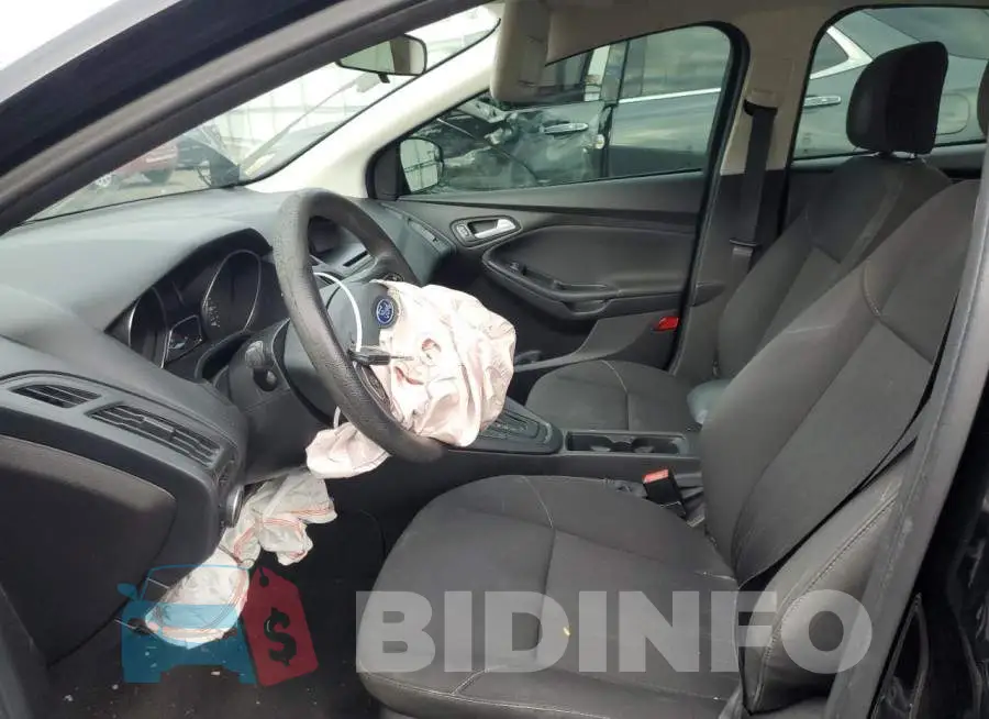 1FADP3F21GL329666 Photo# 7