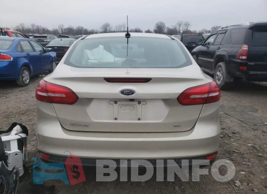 1FADP3F21JL237366 Photo# 6