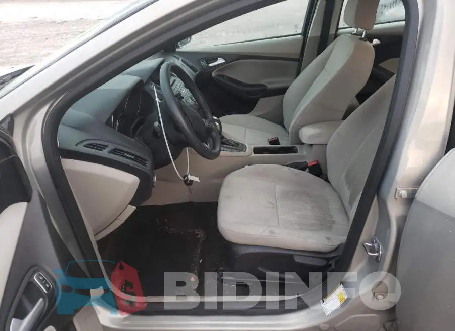 1FADP3F28FL281114 Photo# 7