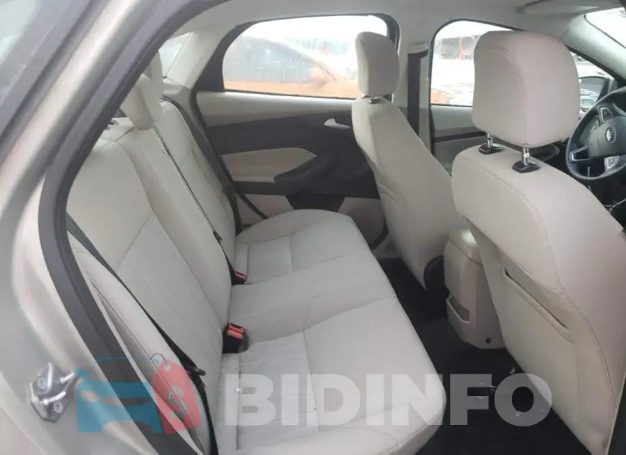 1FADP3F28FL281114 Photo# 10