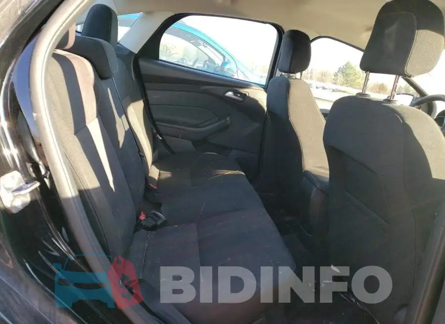 1FADP3F2XJL320407 Photo# 10