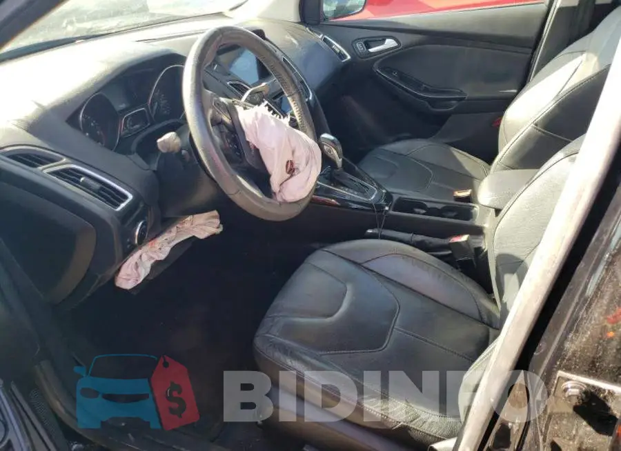 1FADP3N22GL381938 Photo# 7