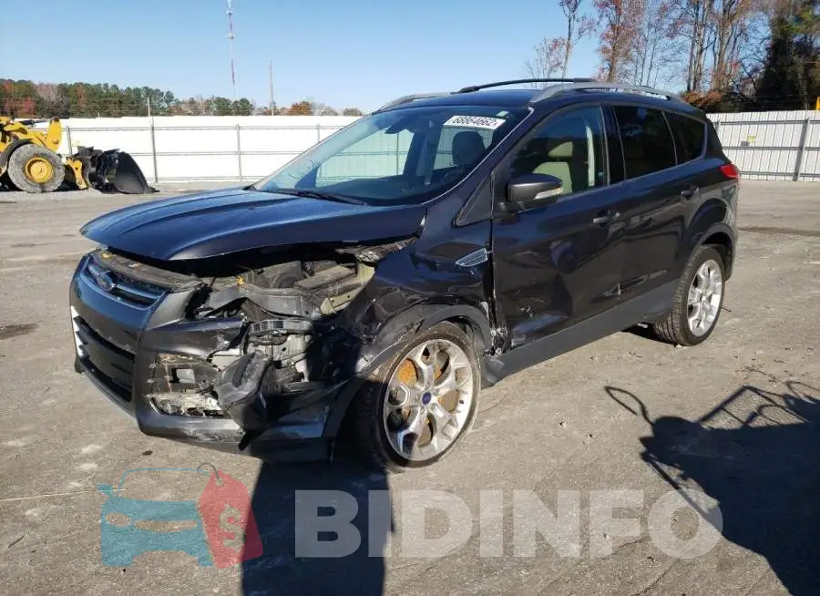1FMCU0J97GUC90993 Photo# 1