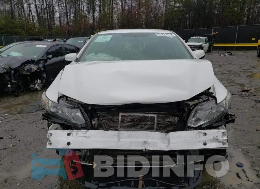 19XFB2F70FE017367 Photo# 5