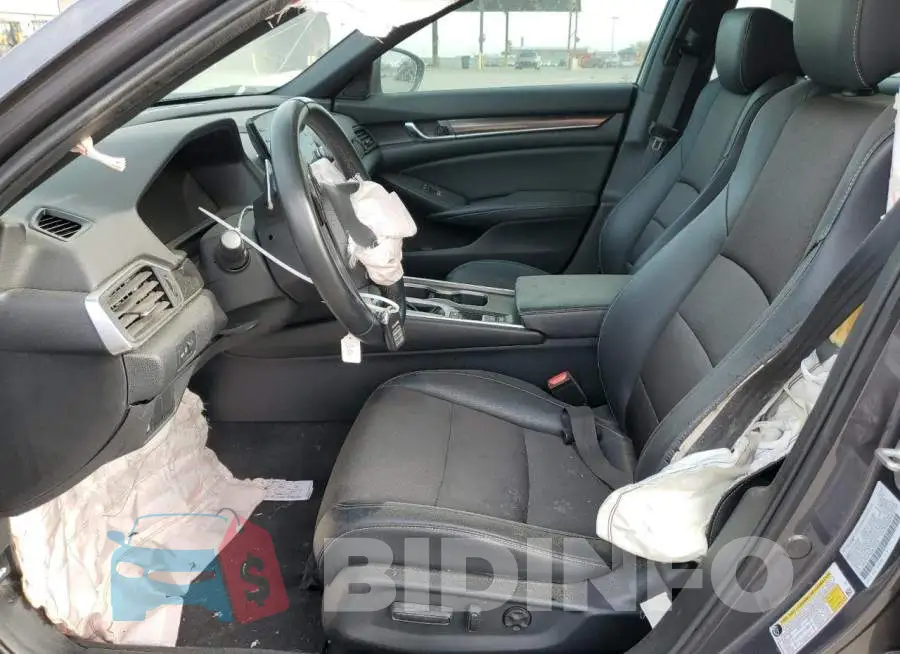 1HGCV1F32JA105304 Photo# 7