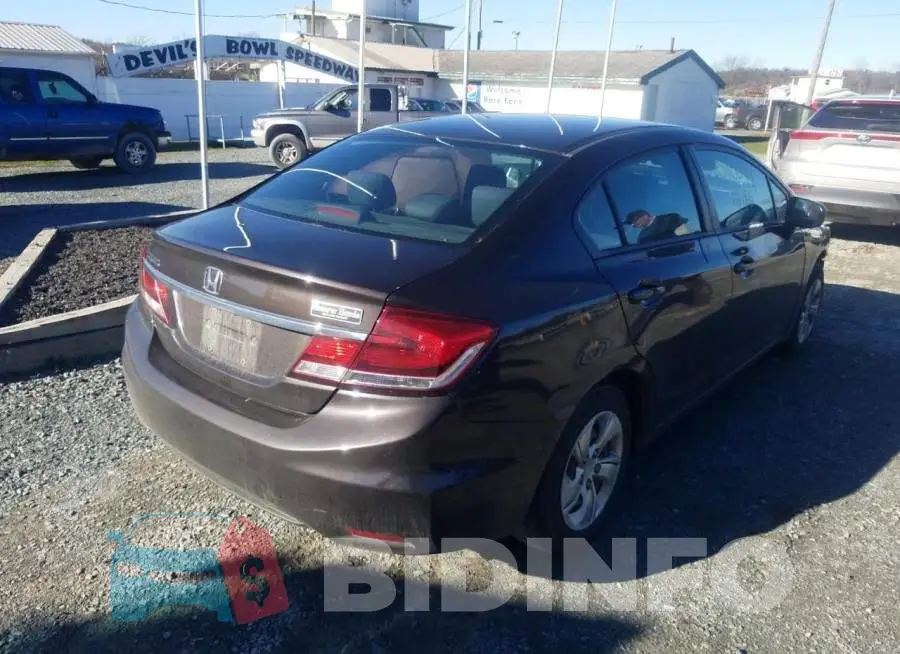 2HGFB2F58EH518414 Photo# 4