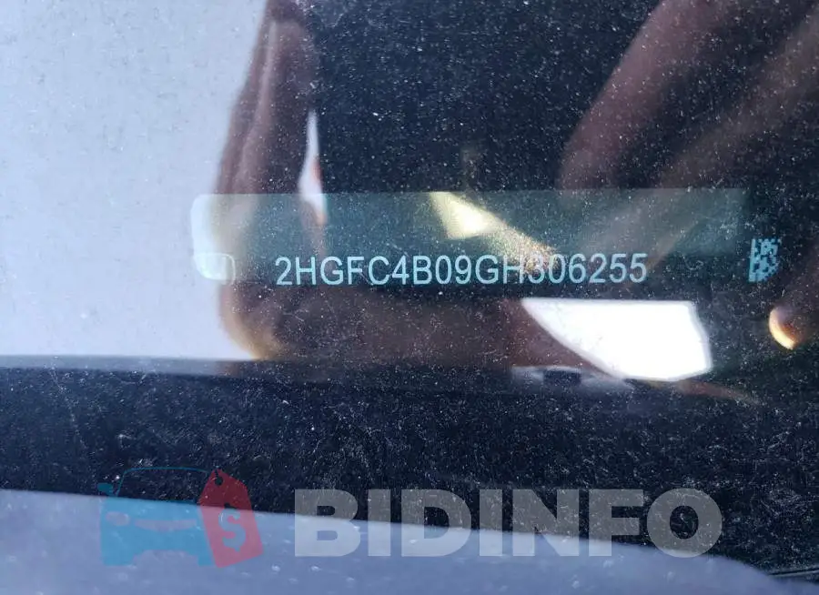 2HGFC4B09GH306255 Photo# 12