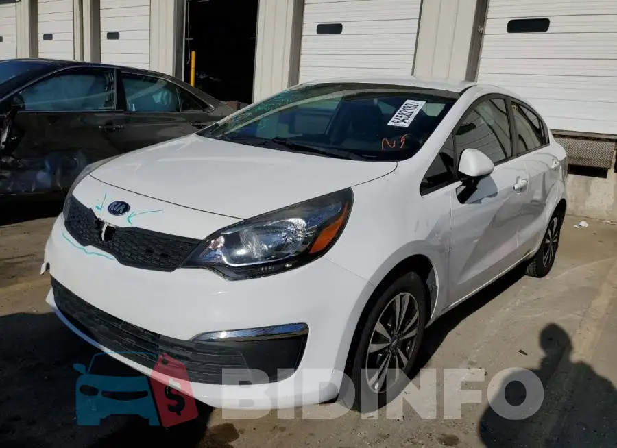 KNADM4A32G6579146 Photo# 2