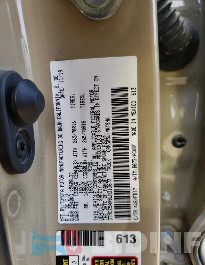 3TMCZ5AN9LM313673 Photo# 10
