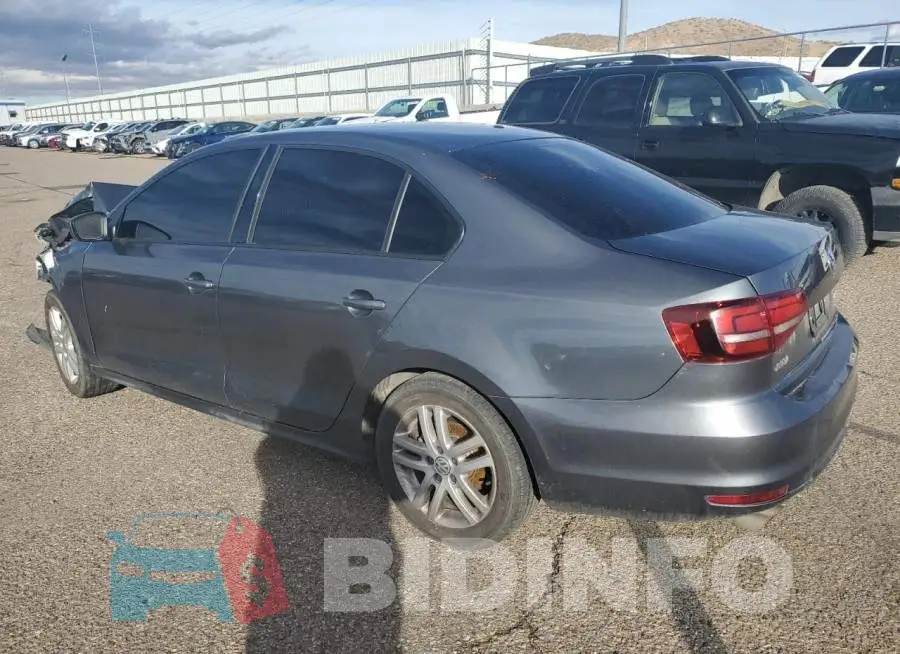 3VW2B7AJ7JM205281 Photo# 2