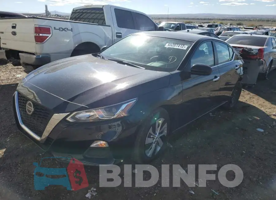 1N4BL4BV2LN319011 Photo# 2