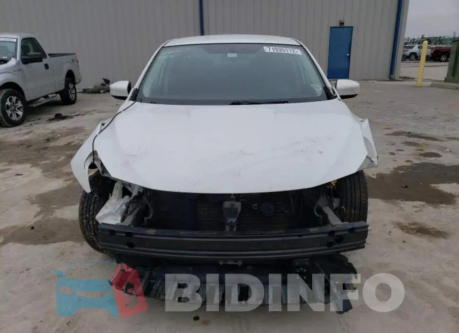 3N1AB7AP1JY228067 Photo# 5