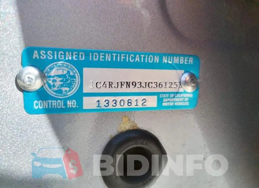 1C4RJFN93JC361253 Photo# 10