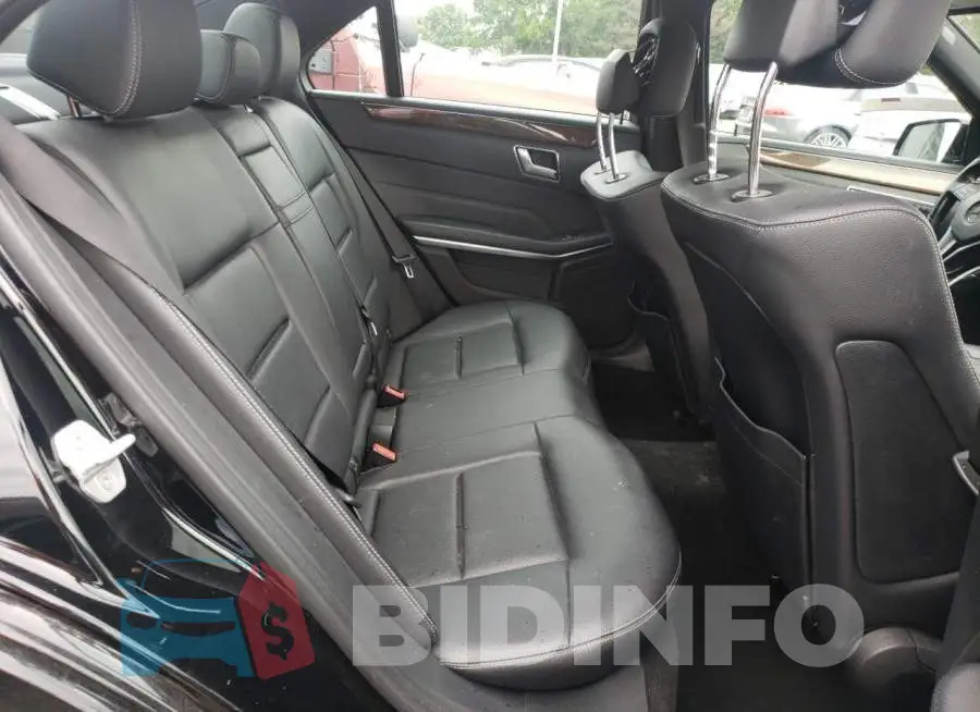 WDDHF8JB6FB103538 Photo# 6