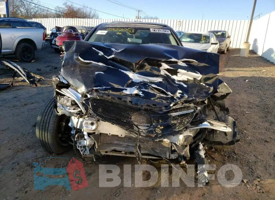 WDDWF8EB4LR562202 Photo# 5