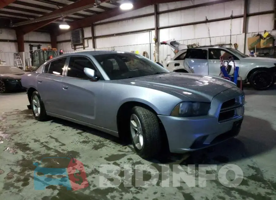 2C3CDXBG1EH173814 Photo# 4