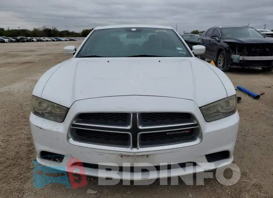 2C3CDXBG4EH129192 Photo# 5