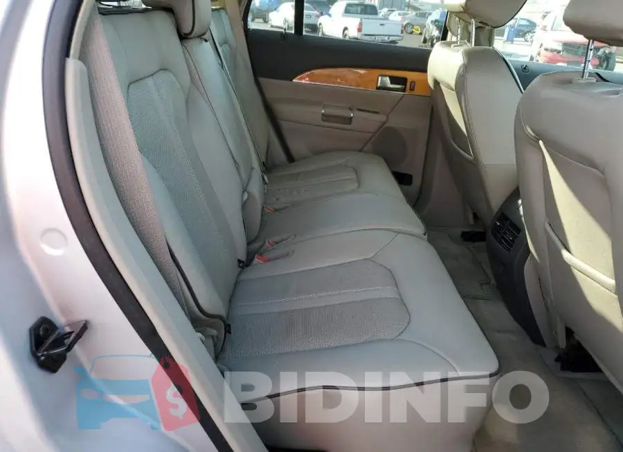 2LMDJ6JK0FBL21075 Photo# 6