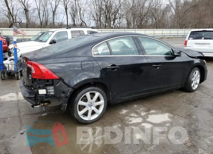 YV1612TK3G2402829 Photo# 3