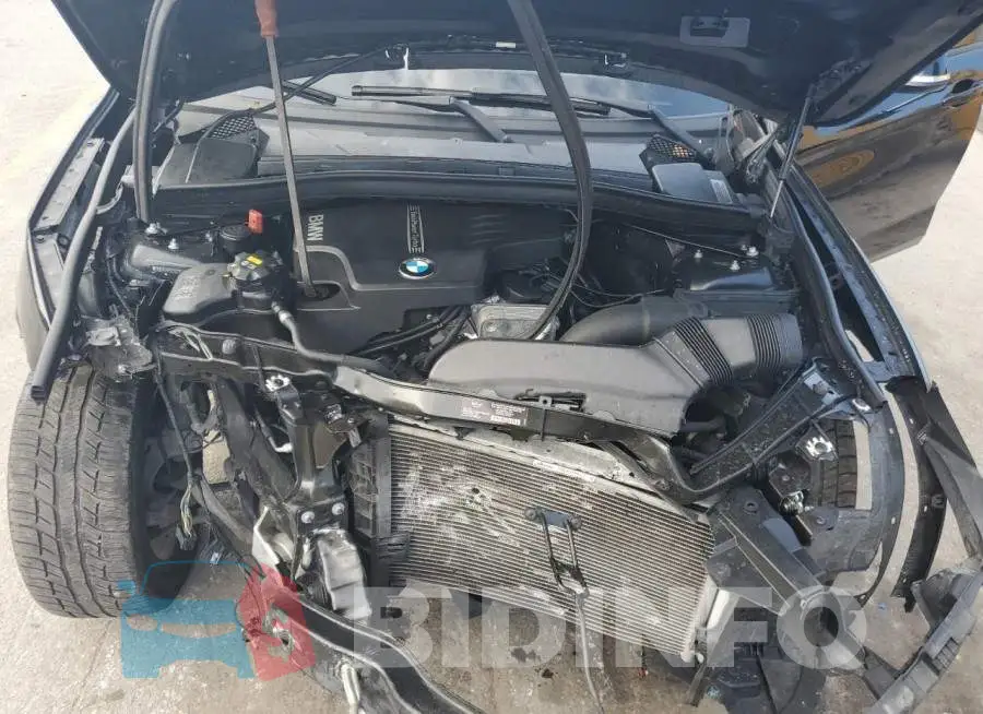 WBAVM1C57FVW56843 Photo# 12