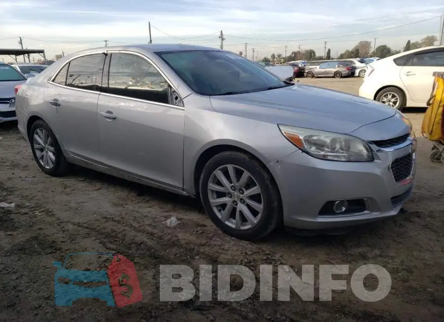 1G11E5SLXEF282963 Photo# 4