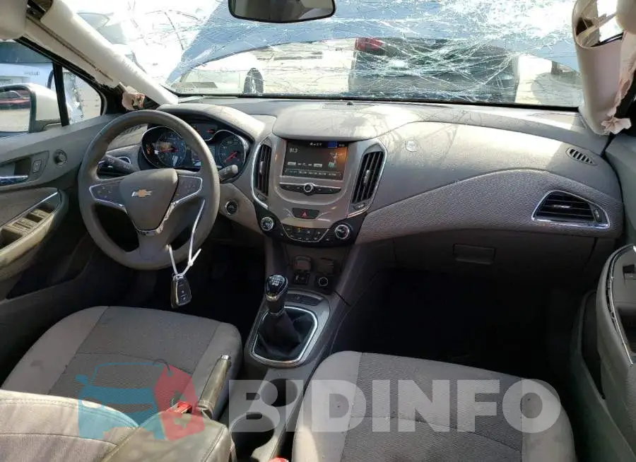 3G1BD6SM2JS591791 Photo# 8