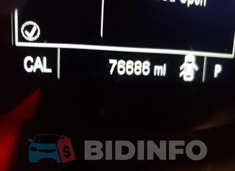 3GNCJLSB2JL299268 Photo# 8