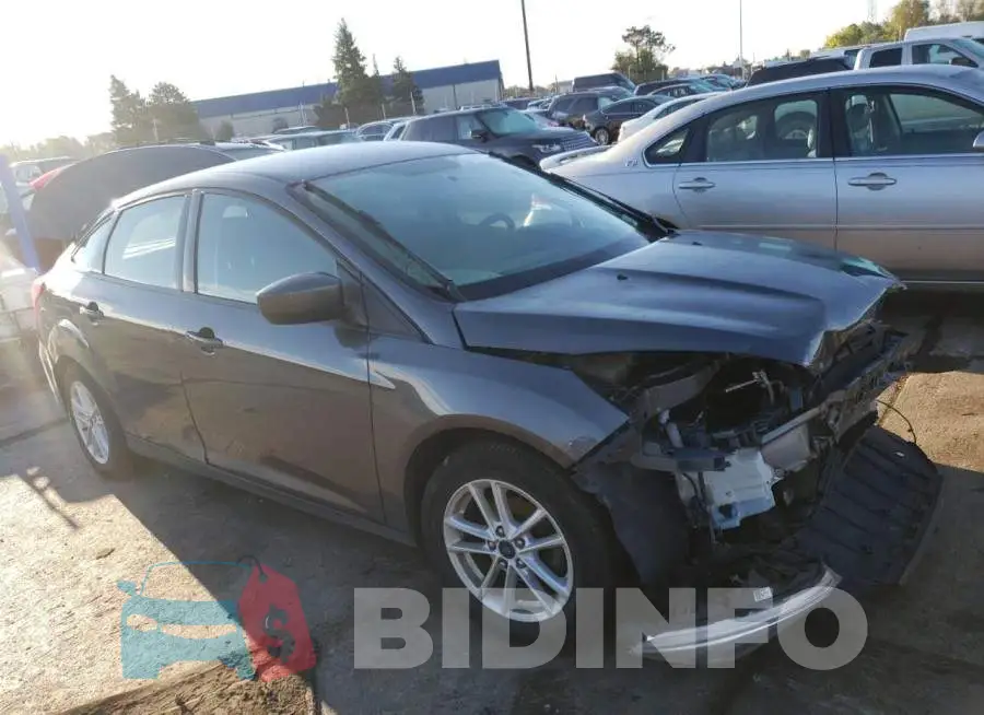 1FADP3F2XJL321041 Photo# 1