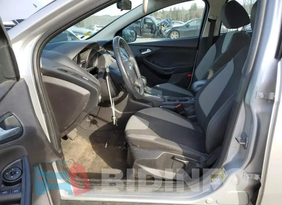 1FADP3K2XEL304302 Photo# 7